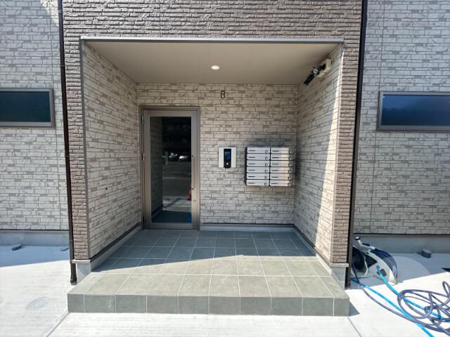 3/10 エントランス