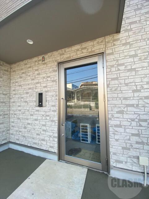 22/30 エントランス