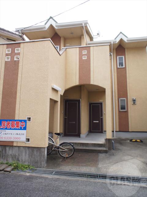 22/30 エントランス