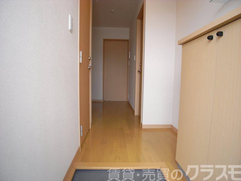 18/30 玄関