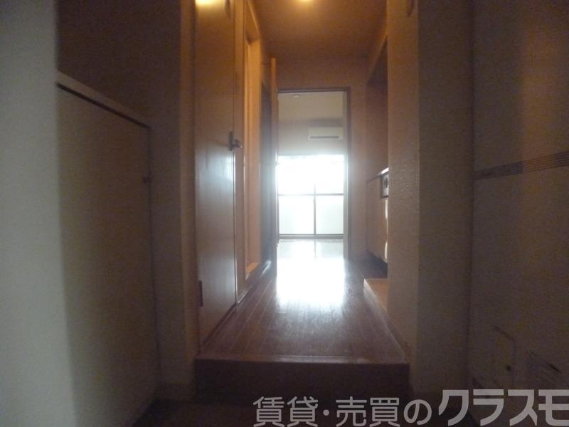 17/30 玄関