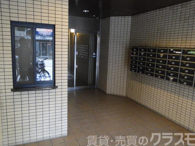 2/3 エントランス