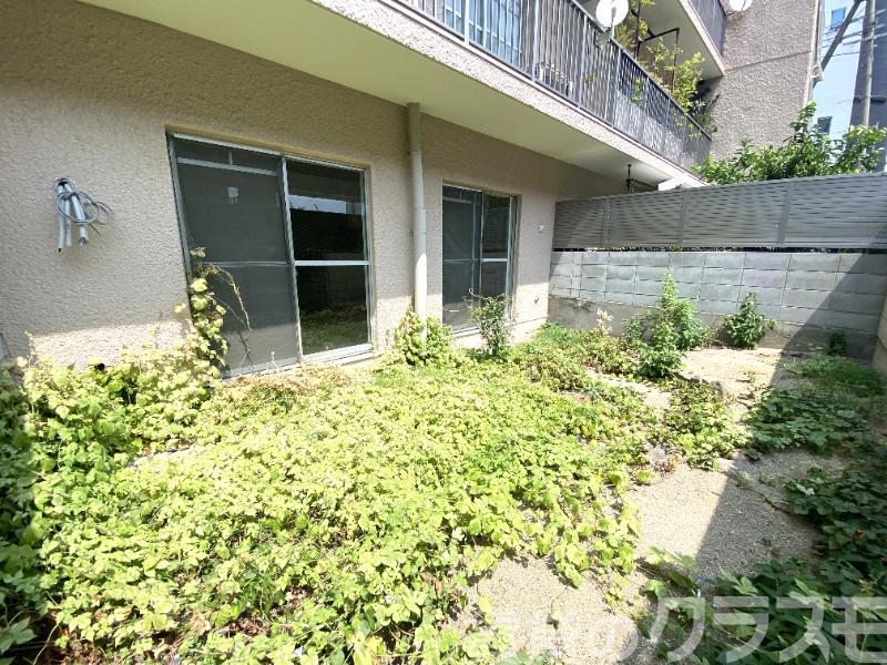 14/22 バルコニー