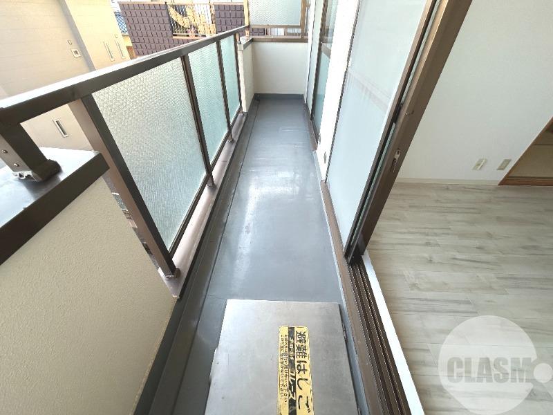 14/27 バルコニー