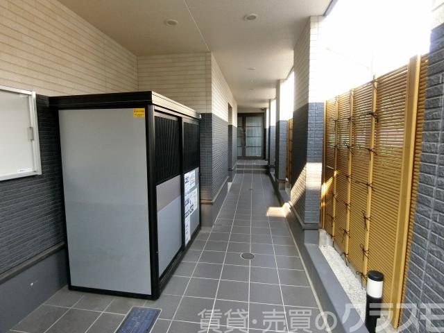 29/30 エントランス