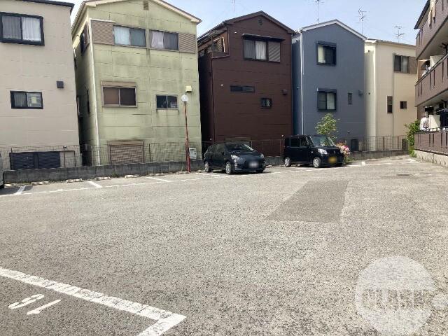 19/30 駐車場