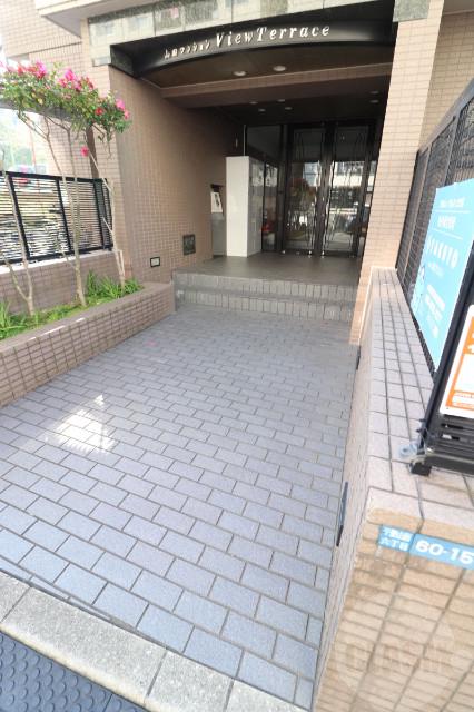 2/10 エントランス