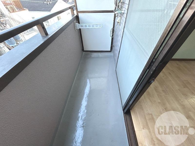 14/23 バルコニー