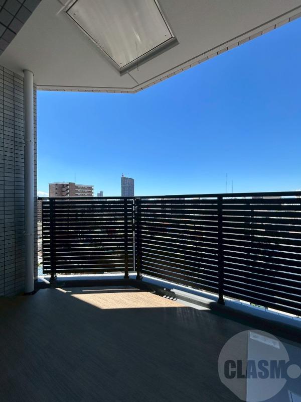 13/22 バルコニー