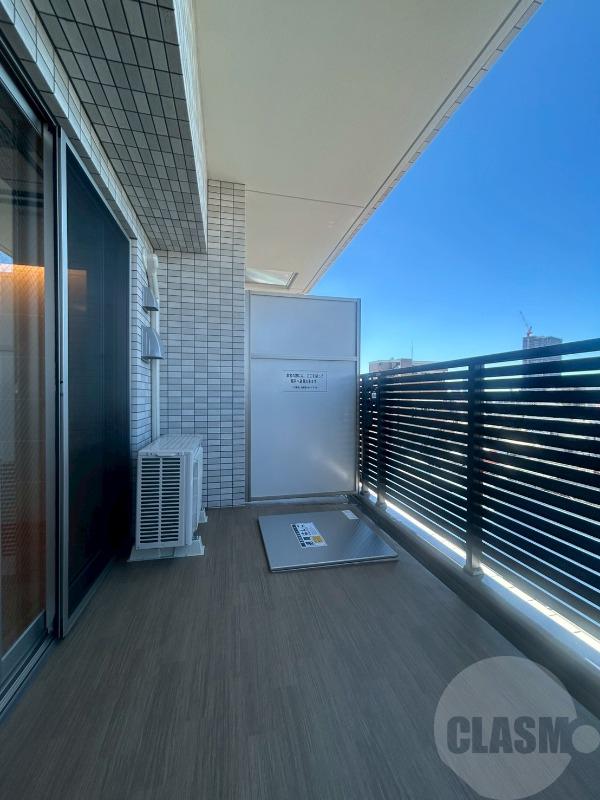 13/22 バルコニー