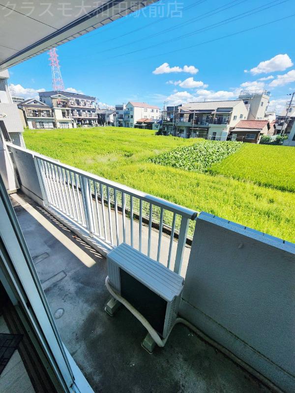 18/28 バルコニー