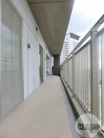 23/30 バルコニー