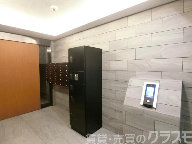 2/4 エントランス