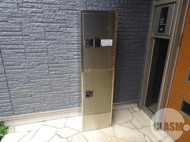 22/30 エントランス