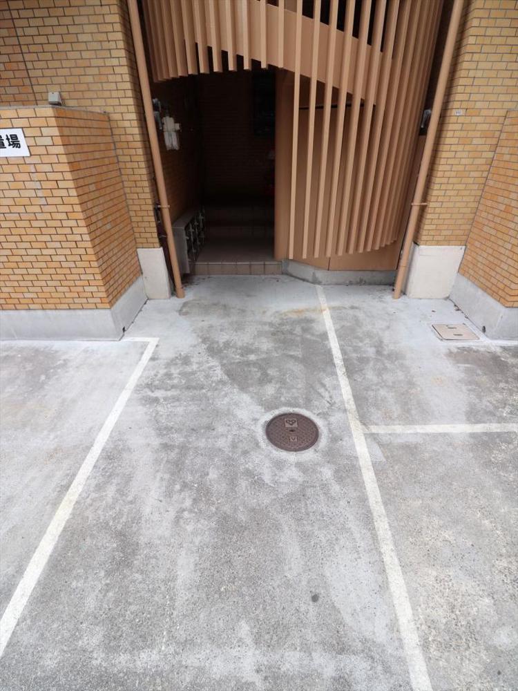 3/10 エントランス