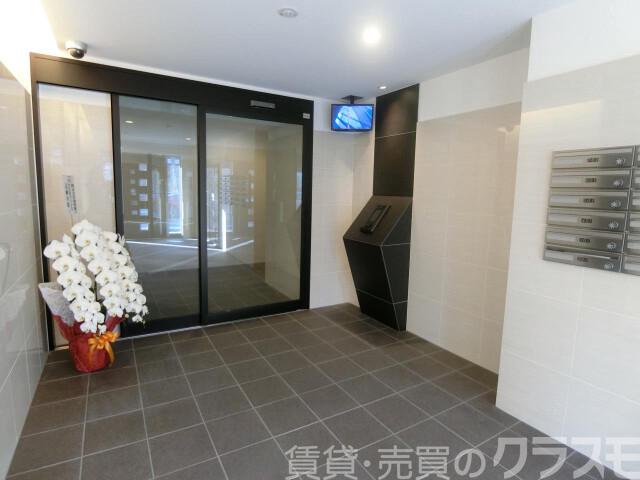 2/4 エントランス