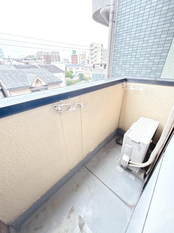 13/30 バルコニー