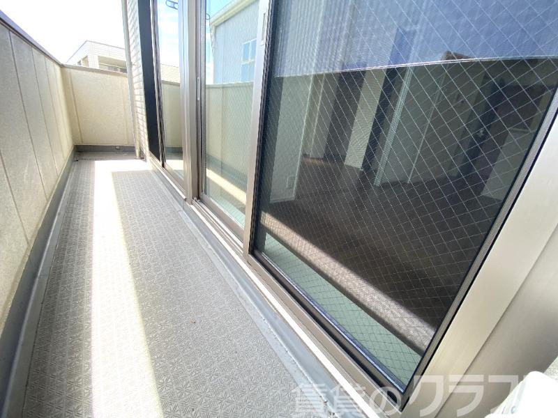 15/23 バルコニー