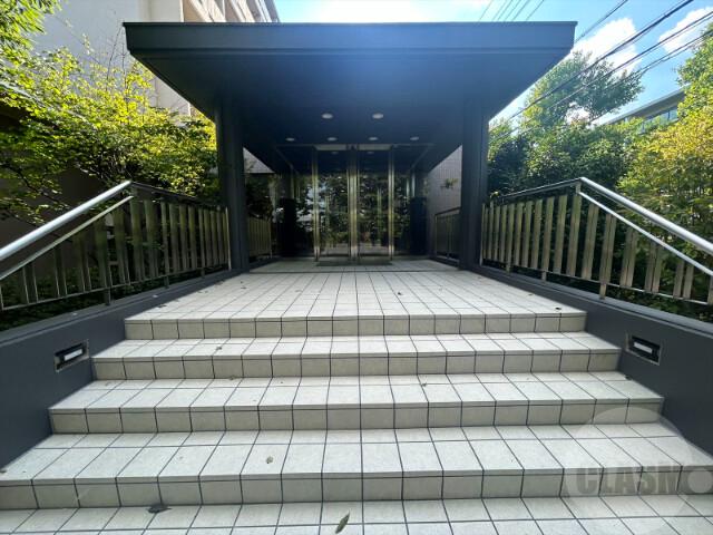 4/11 エントランス