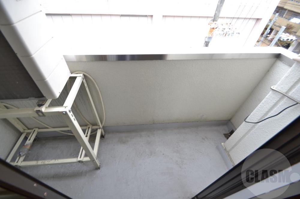 13/30 バルコニー