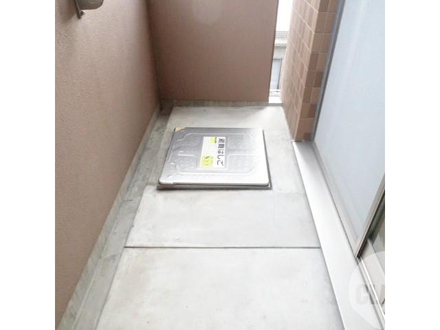 13/30 バルコニー