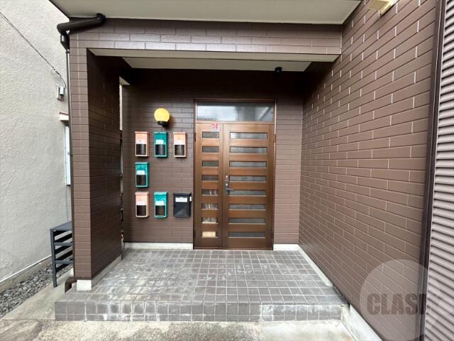 14/22 エントランス