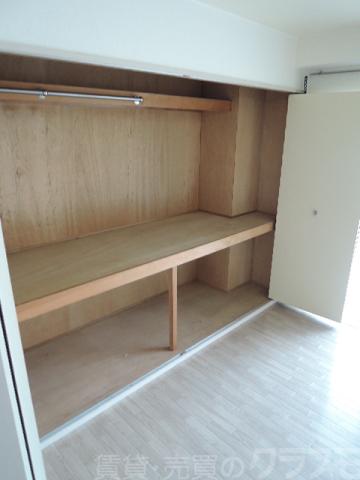 2/5 エントランス