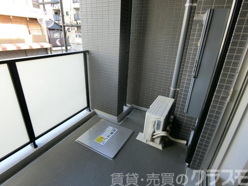 23/30 バルコニー