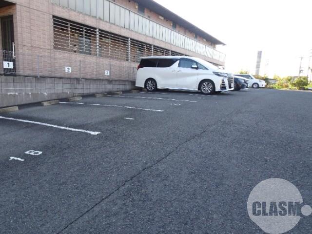 2/8 駐車場