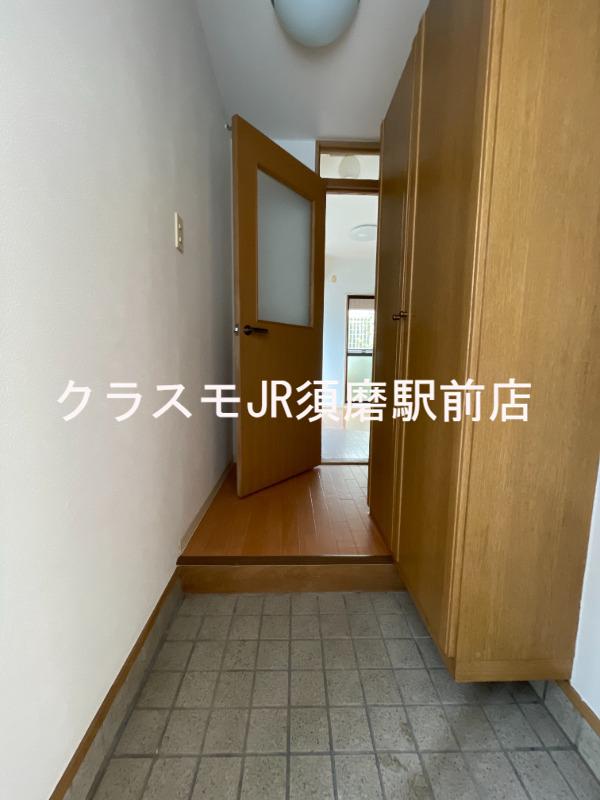 13/29 玄関