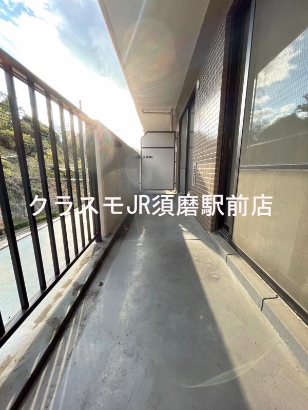 23/30 バルコニー