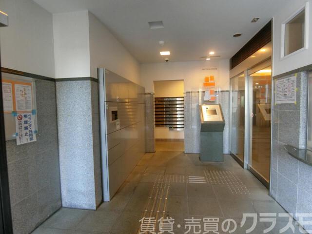 3/4 エントランス