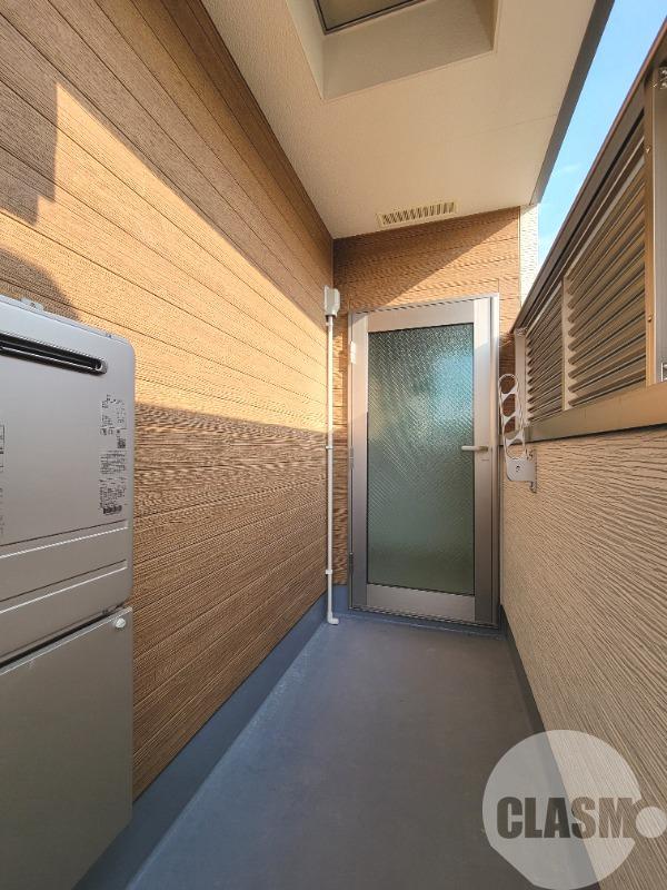 13/30 バルコニー