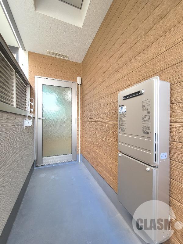 13/30 バルコニー