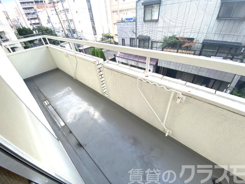 17/28 バルコニー