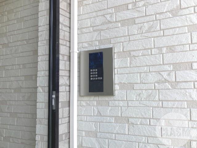 20/25 エントランス