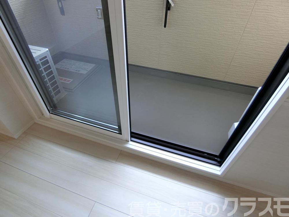 23/30 バルコニー