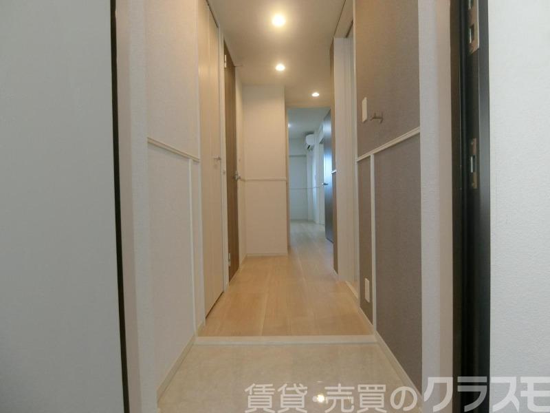 17/30 玄関