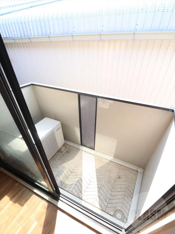 16/29 バルコニー