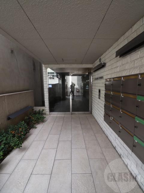 22/29 エントランス