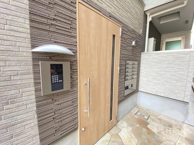 2/11 エントランス