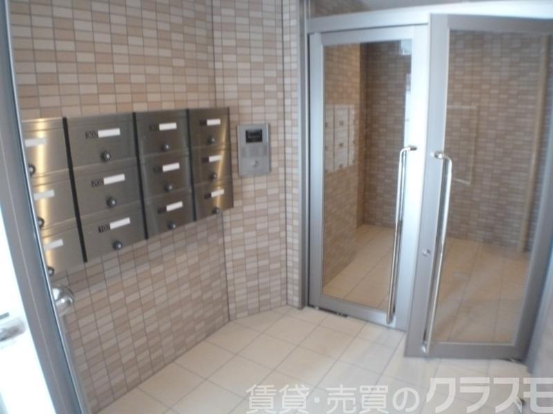 2/3 エントランス