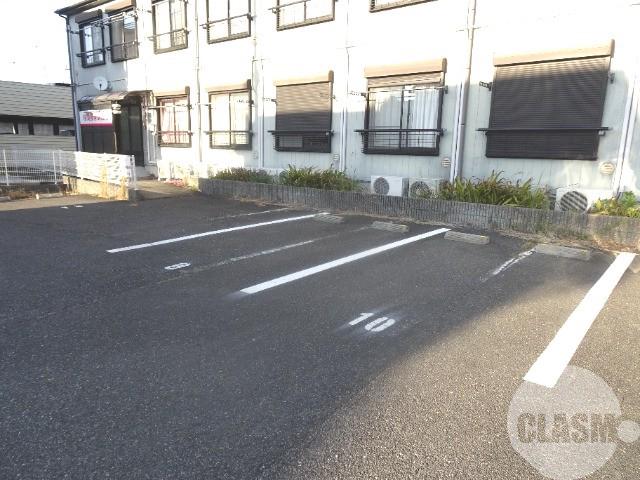 2/7 駐車場