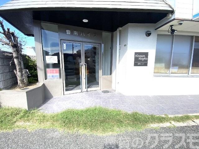 20/24 エントランス