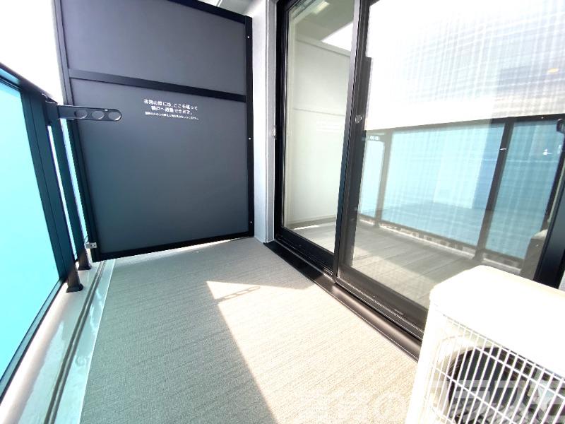 17/27 バルコニー