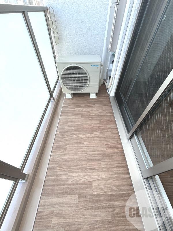 16/27 バルコニー