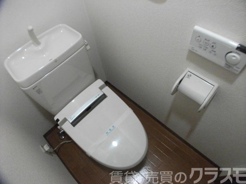 22/30 トイレ