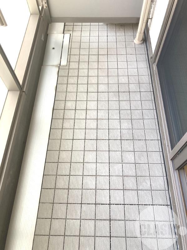 15/28 バルコニー