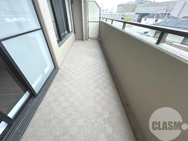 13/25 バルコニー