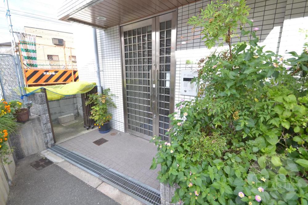 2/8 エントランス